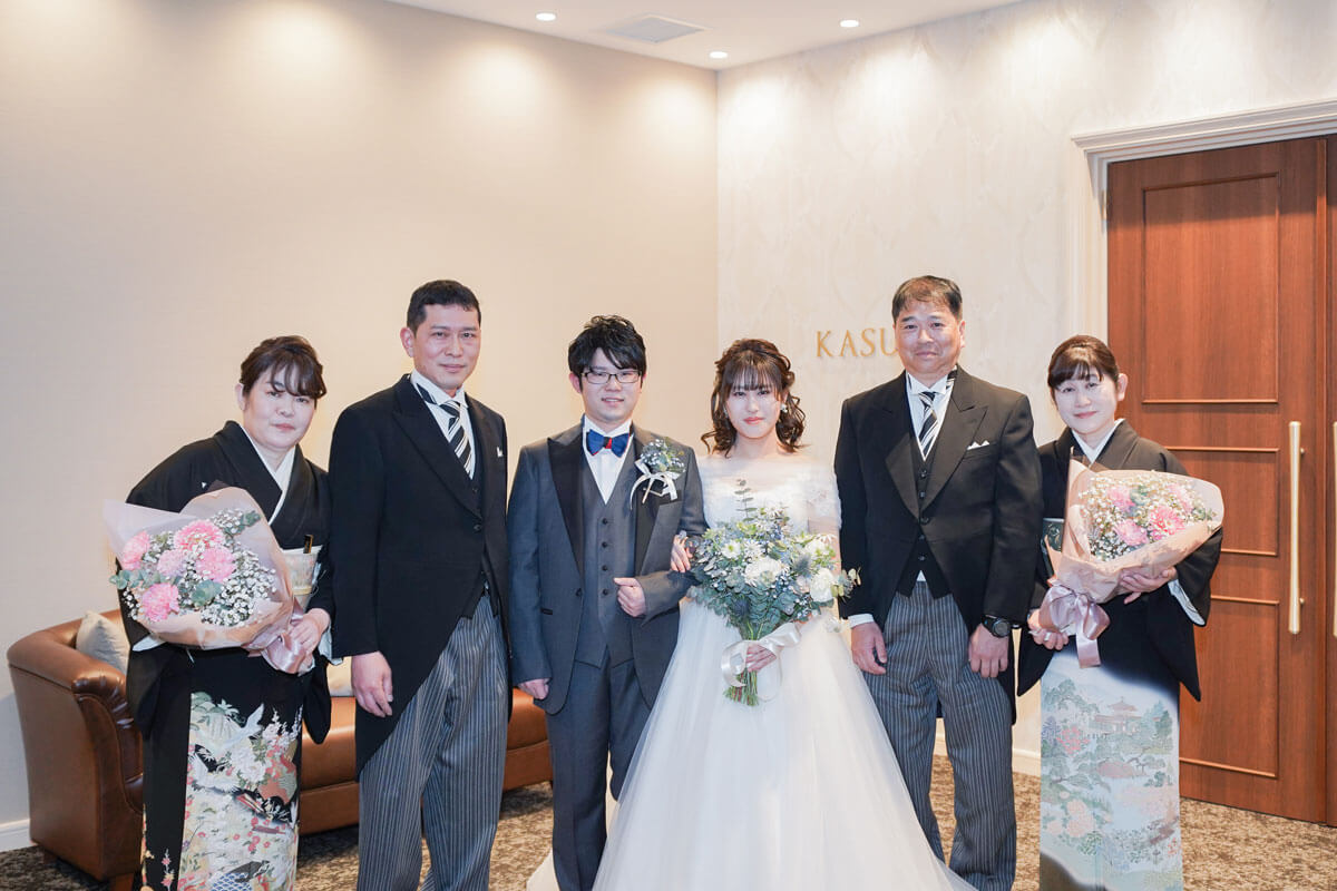 家族と過ごす温かな結婚式の9枚目のパーティーレポート写真